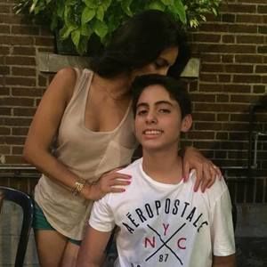 Meet your Posher, Joyce